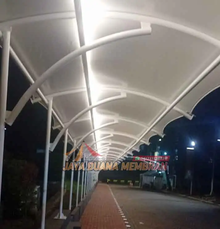 Kanopi membran carport rumah modern
